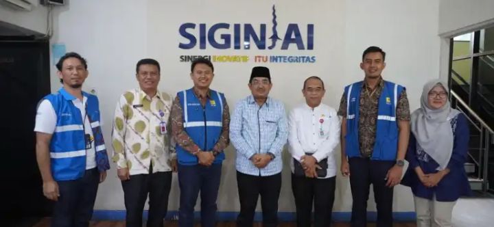 Bupati Anwar Sadat Laksanakan Koordinasi ke Kantor PLN UP3 Jambi Masalah Listrik Wilayah Ulu