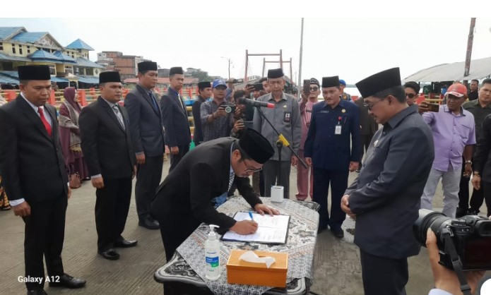 Bupati Tanjabbar Lantik Pejabat Hasil Lelang Jabatan, Berikut Namanya
