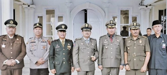 Bupati Tanjung Jabung Barat Gelar Upacara HUT 3 Instansi