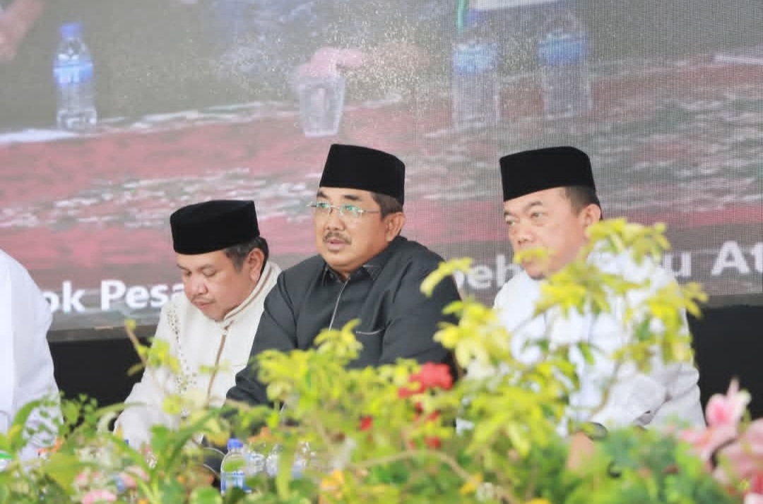 Bupati Anwar Sadat Hadiri Peringatan Maulid Nabi di Ponpes Kumpeh Daaru Attauhid