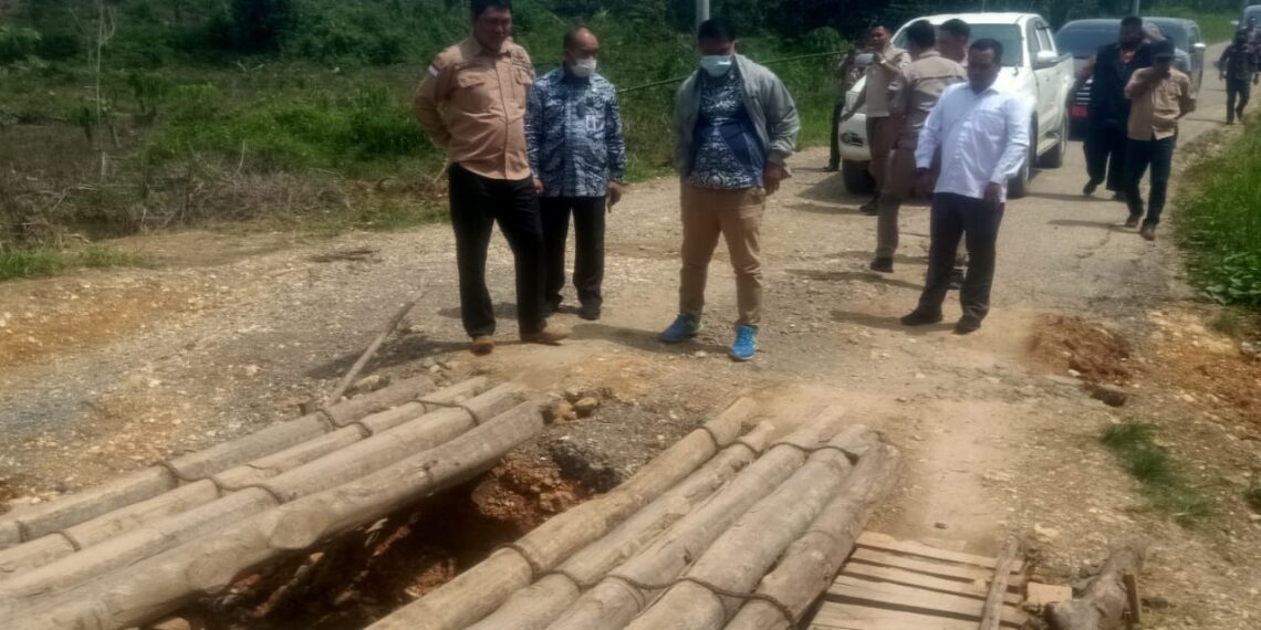 Wabub Hairan Lakukan Kunker Ke Tiga Desa di Kecamatan Renah Mendaluh