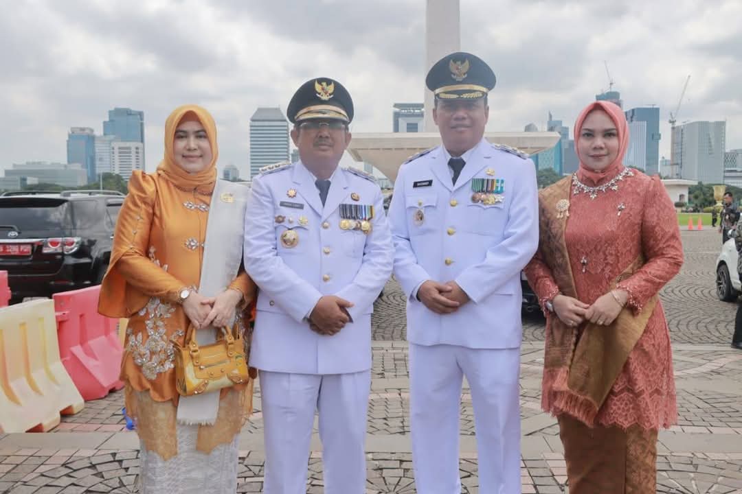 Presiden Prabowo Lantik Anwar Sadat dan Katamso sebagai Bupati dan Wakil Bupati Tanjung Jabung Barat