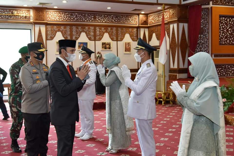 BUPATI DAN WAKIL BUPATI BUNGO RESMI DILANTIK, EDI PURWANTO BERI UCAPAN SELAMAT