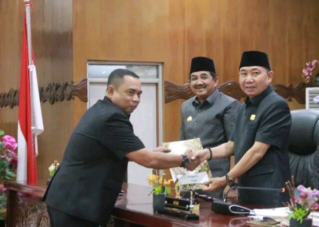 DPRD Tanjabbar Gelar Rapat Paripurna Bahas Raperda dan LKPJ 2024